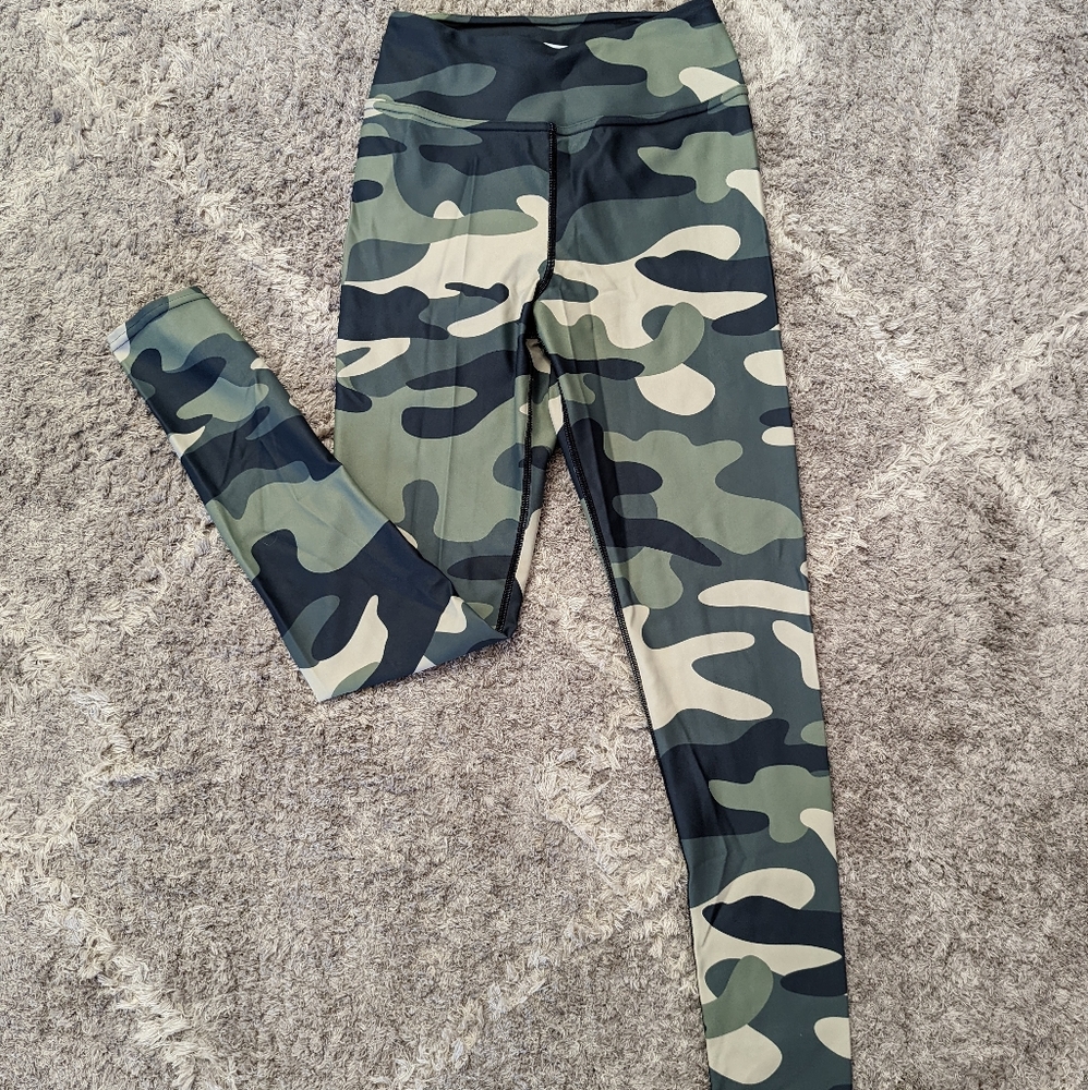 PARACHRON High Waisted Camo Leggings